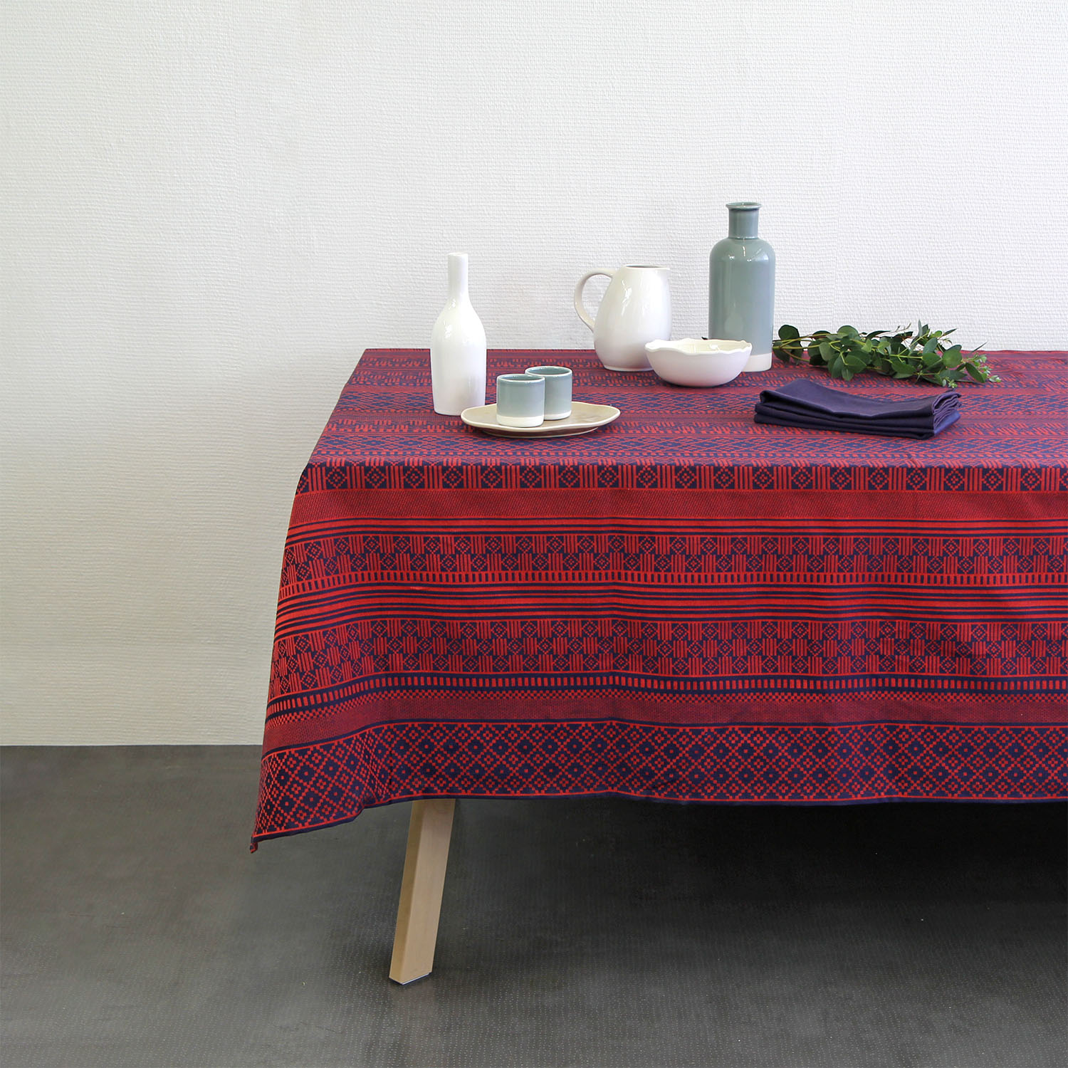 Nappe Licq corail Linge basque Tissage Moutet