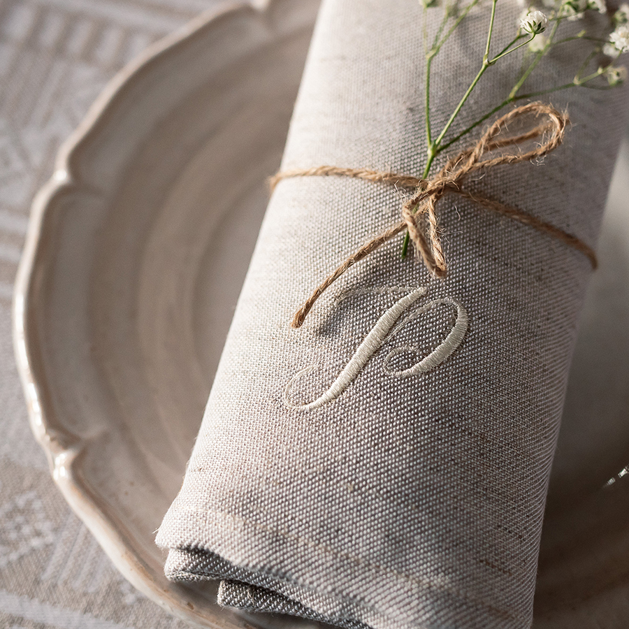 Broderie personnalisée serviette initiales