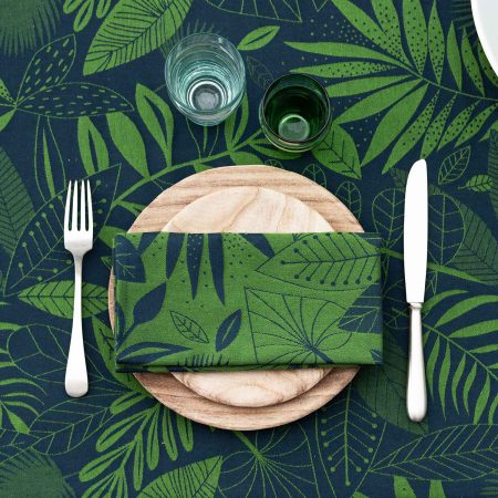 Nappe tendance design par le collectif parisien Mini Labo pour le tisseur béarnais Tissage Moutet.