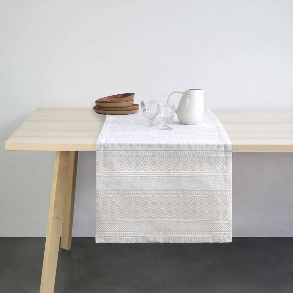 CHEMIN DE TABLE LICQ MÉTIS