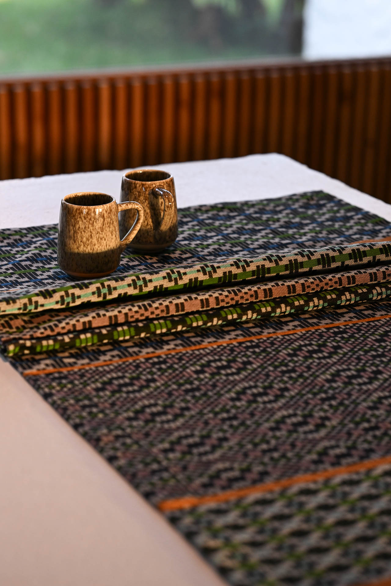 CHEMIN DE TABLE CANNAGE