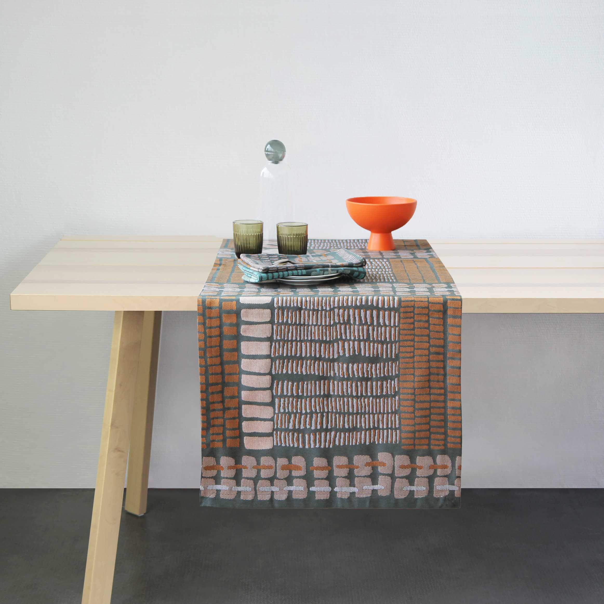 CHEMIN DE TABLE ÉCAILLES