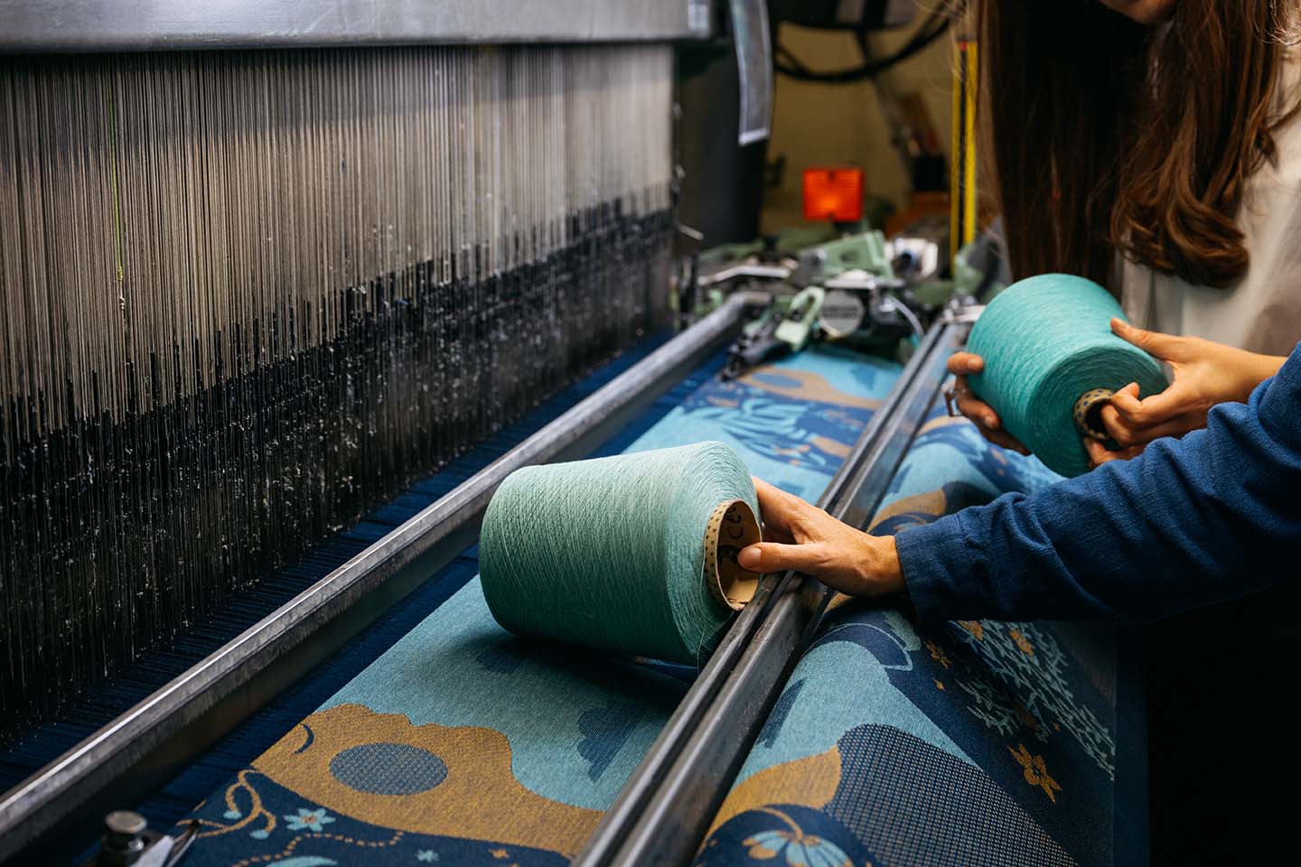 Tissage Moutet 100% fabrication française avec des créatrices renommées