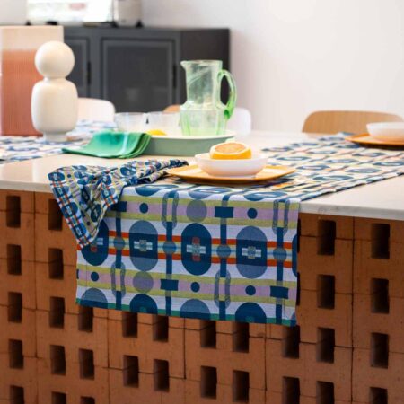 CHEMIN DE TABLE RÉTRO POP