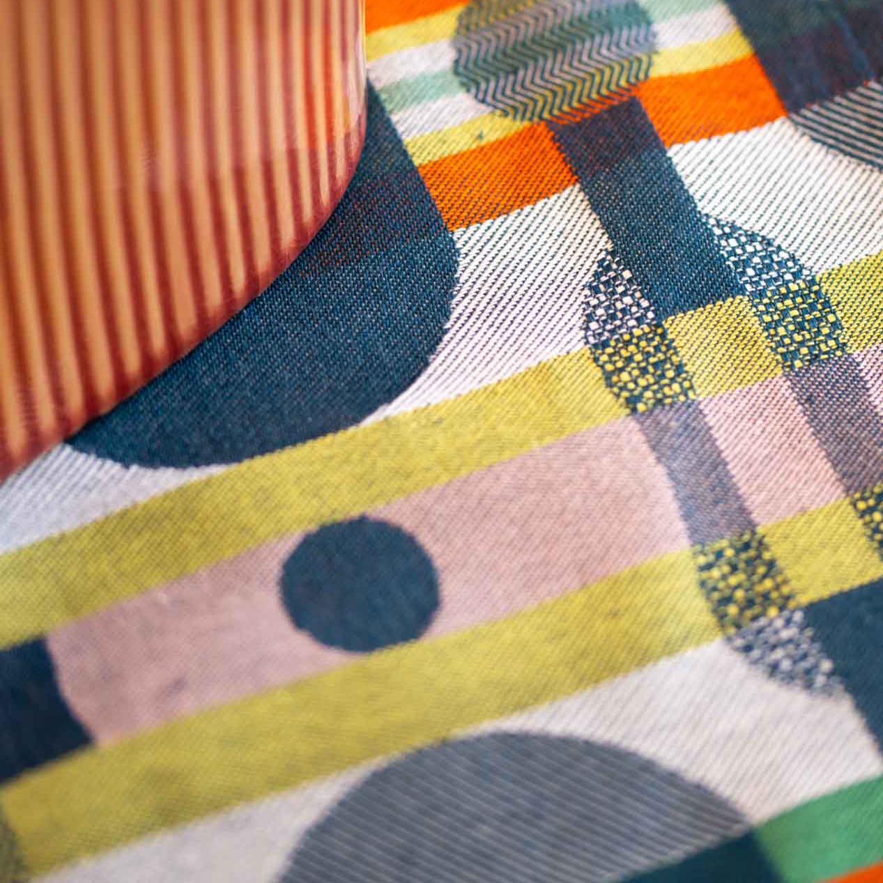 CHEMIN DE TABLE RÉTRO POP – Image 4